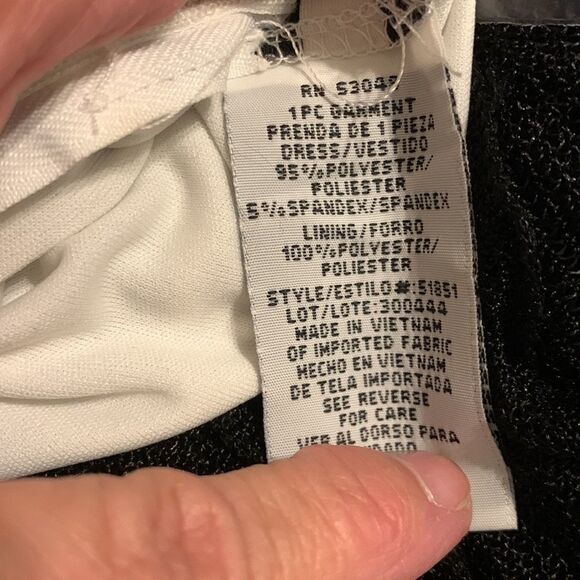 Sophia Christina size medium black and white striped sleeveless maxi dress - Picture 10 of 10